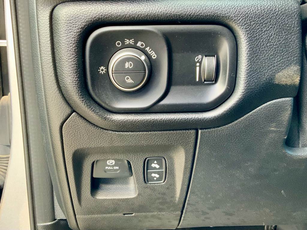 Thumbnail: 2022 RAM 1500 - 42