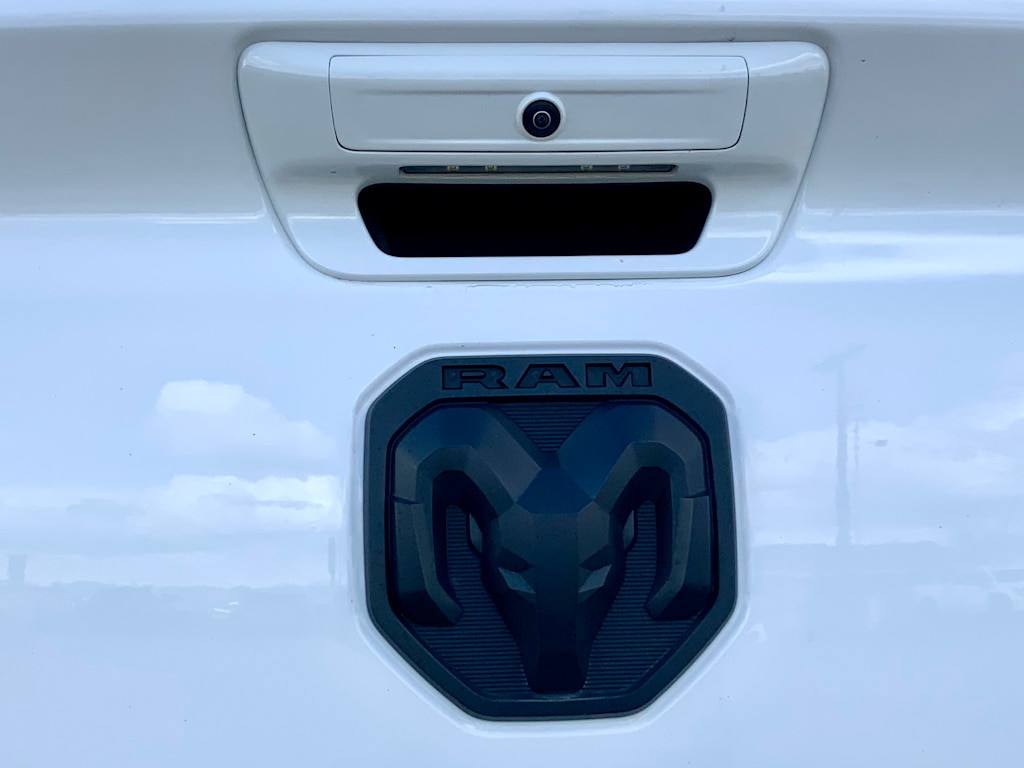 Thumbnail: 2022 RAM 1500 - 33