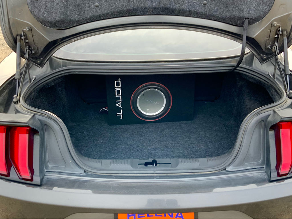 Thumbnail: 2018 Ford Mustang - 17