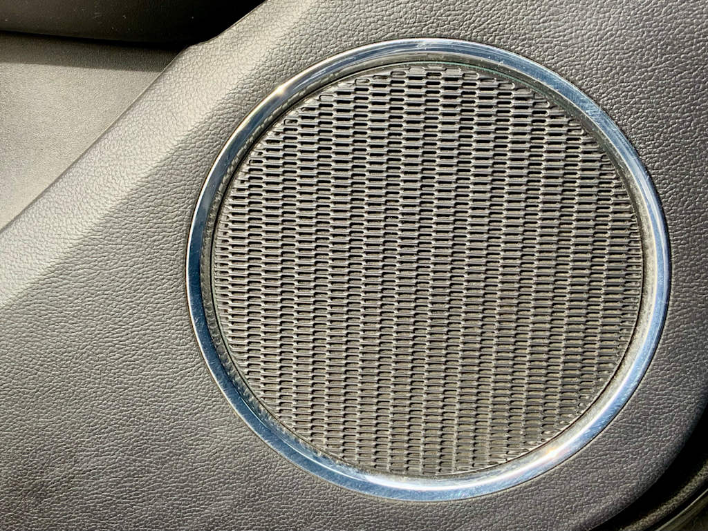 Thumbnail: 2018 Ford Mustang - 48