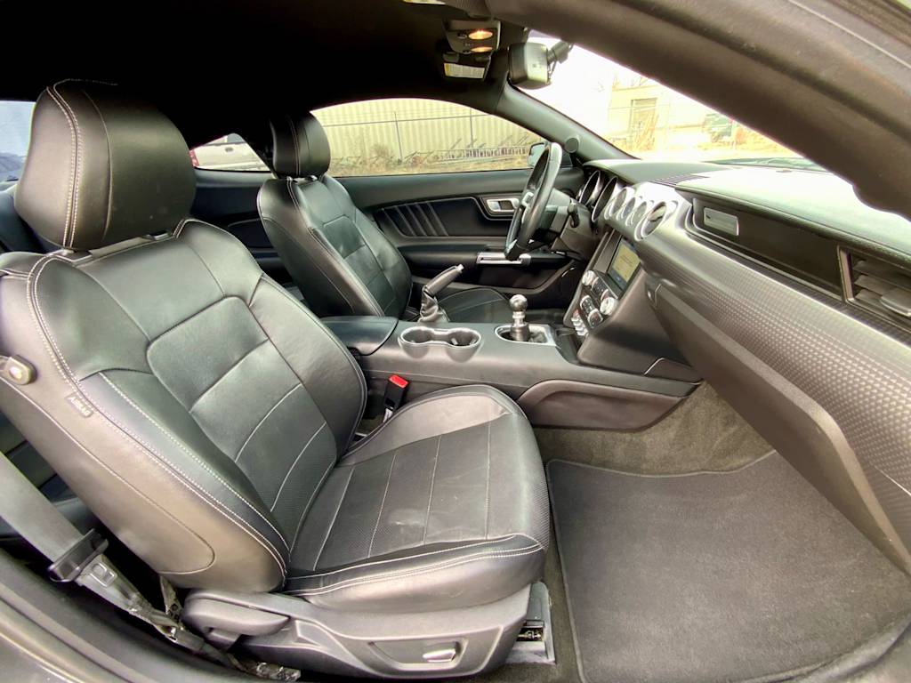 Thumbnail: 2018 Ford Mustang - 11