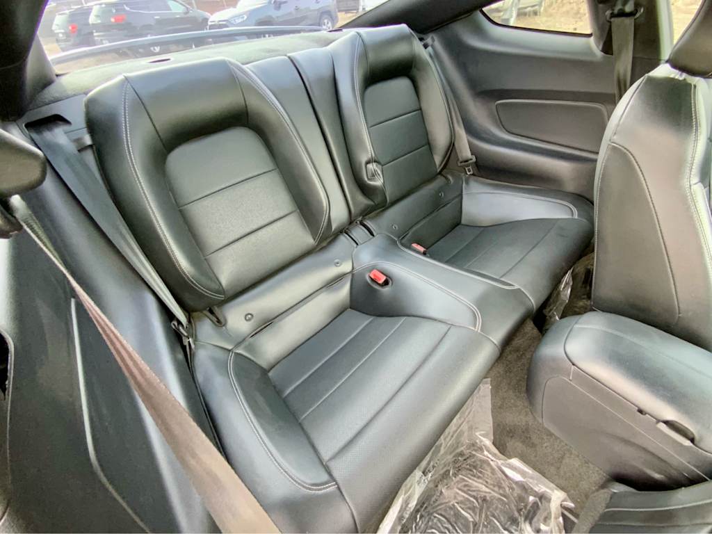 Thumbnail: 2018 Ford Mustang - 12