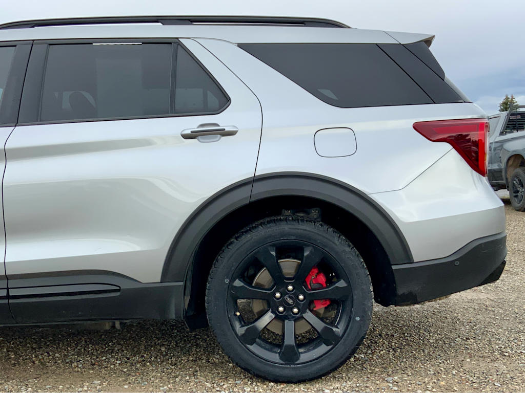 Thumbnail: 2021 Ford Explorer - 8