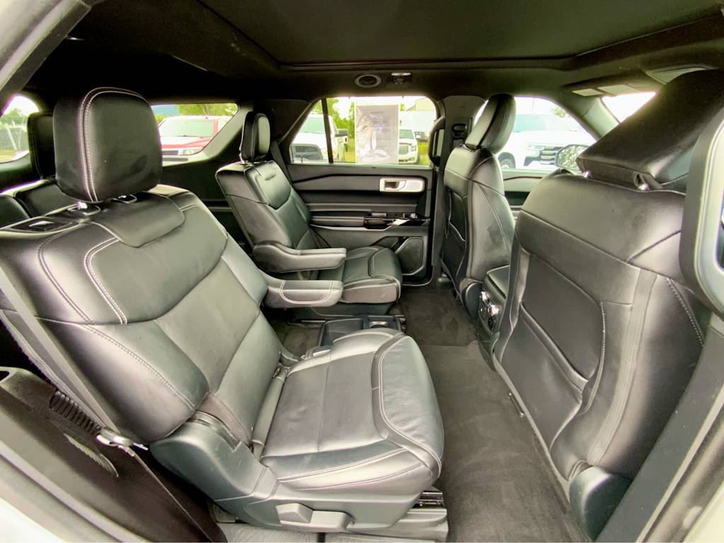 Thumbnail: 2021 Ford Explorer - 30