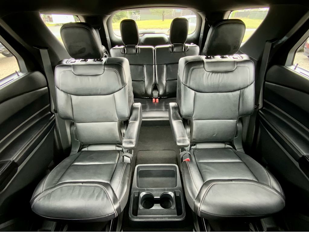 Thumbnail: 2021 Ford Explorer - 32