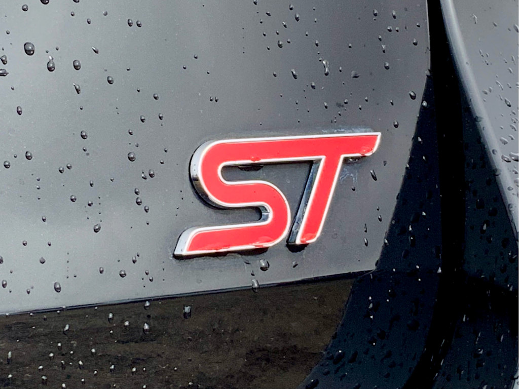 Thumbnail: 2022 Ford Explorer - 28