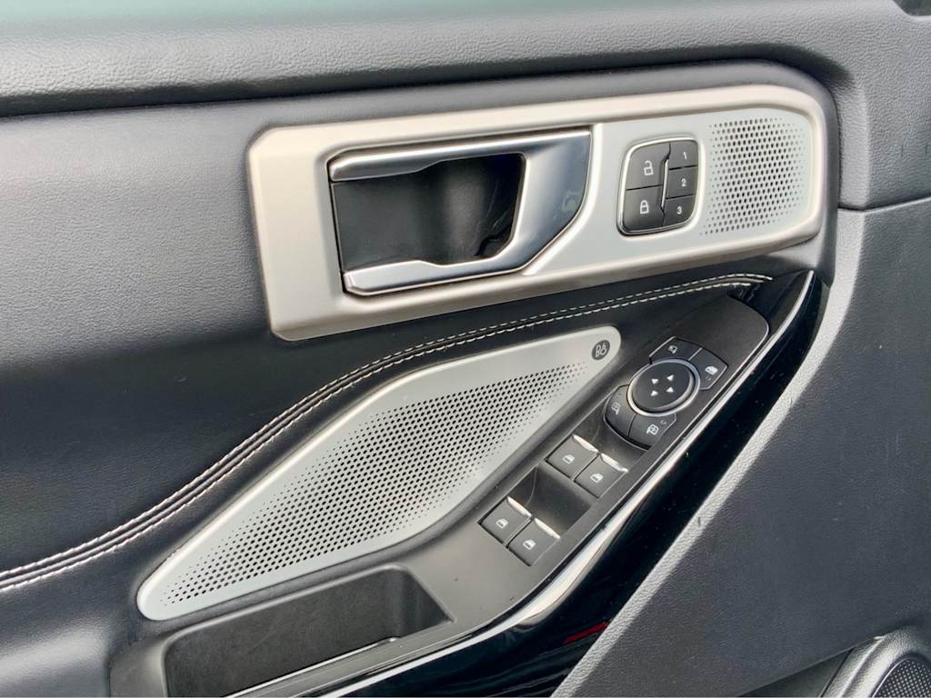 Thumbnail: 2022 Ford Explorer - 49