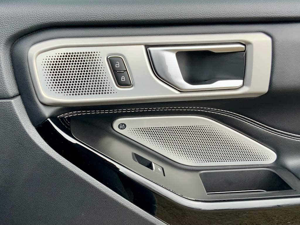 Thumbnail: 2022 Ford Explorer - 50