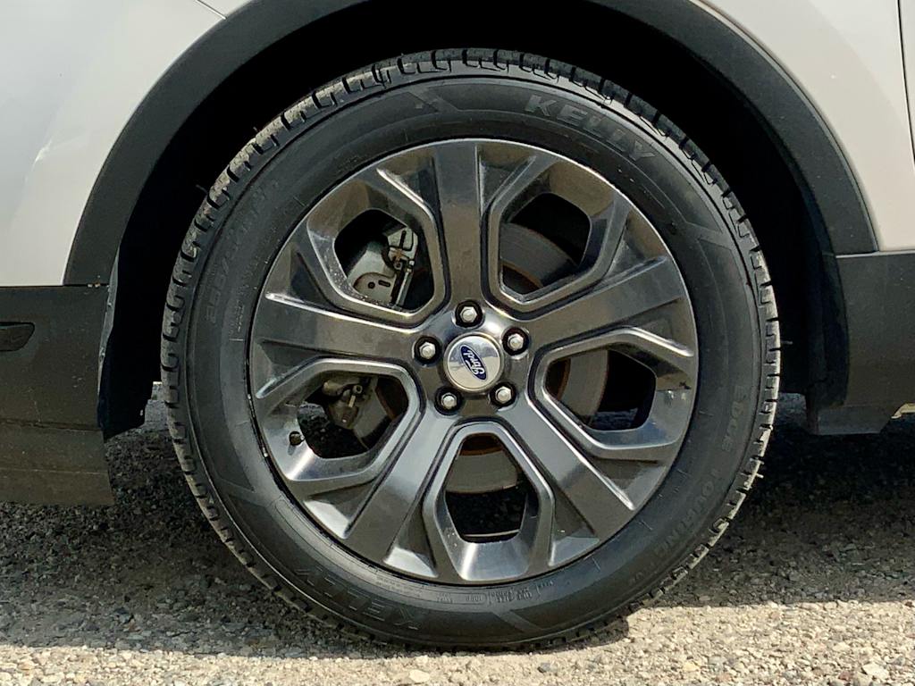 Thumbnail: 2018 Ford Explorer - 8