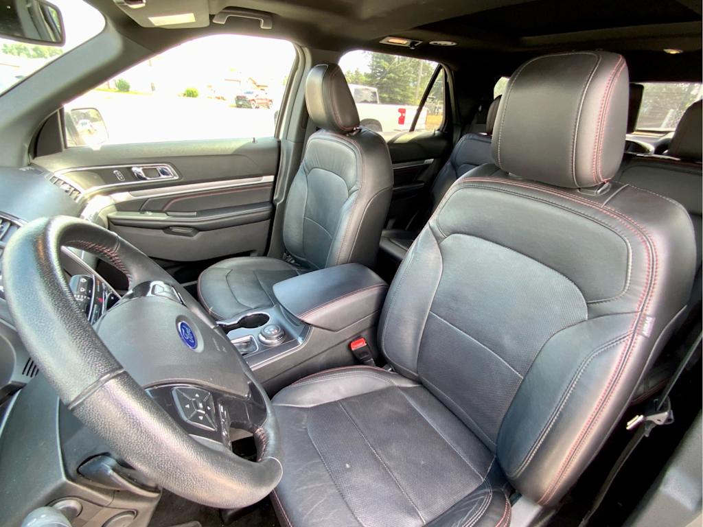 Thumbnail: 2018 Ford Explorer - 11