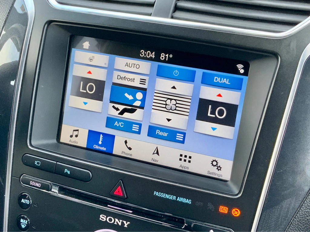 Thumbnail: 2018 Ford Explorer - 36