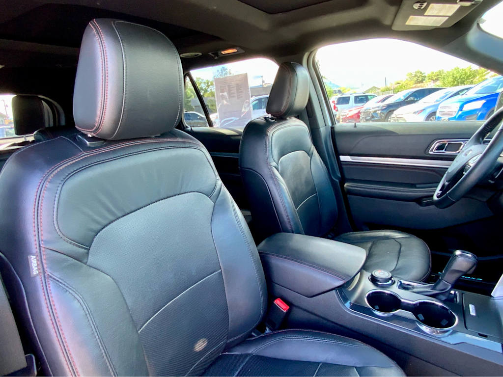 Thumbnail: 2018 Ford Explorer - 12