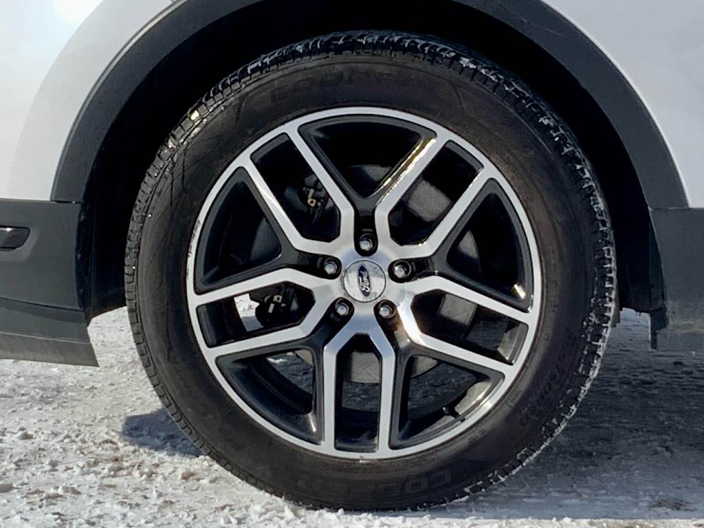 Thumbnail: 2019 Ford Explorer - 27