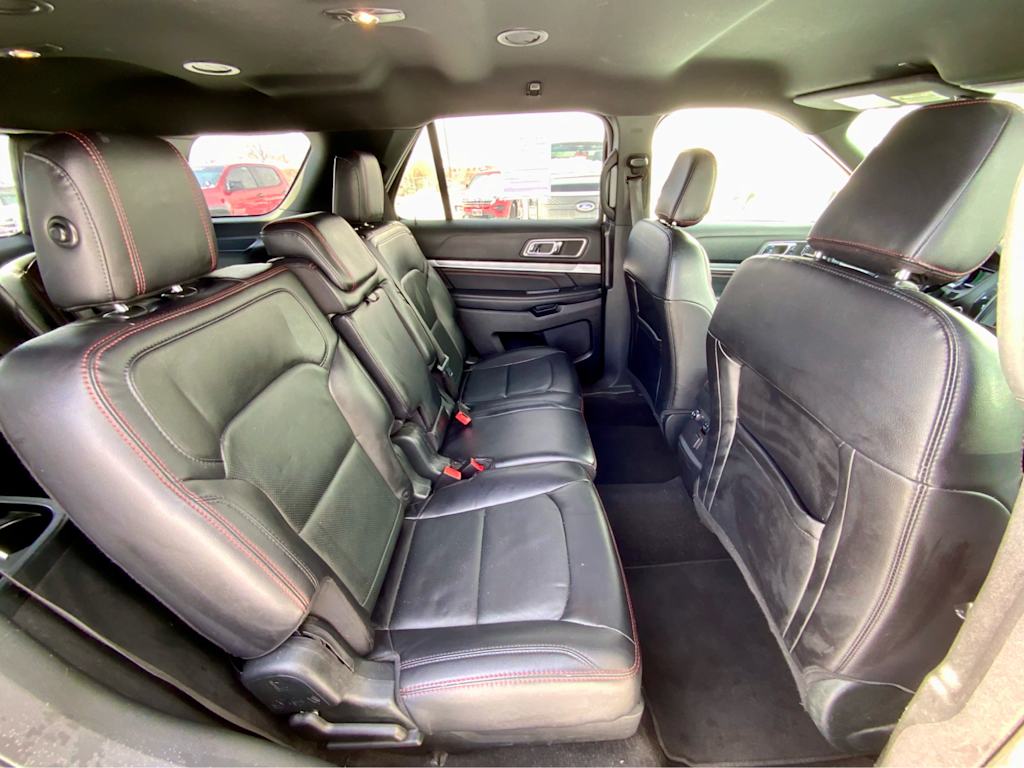 Thumbnail: 2019 Ford Explorer - 31