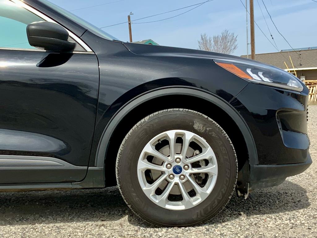 2022 Ford Escape SE 8