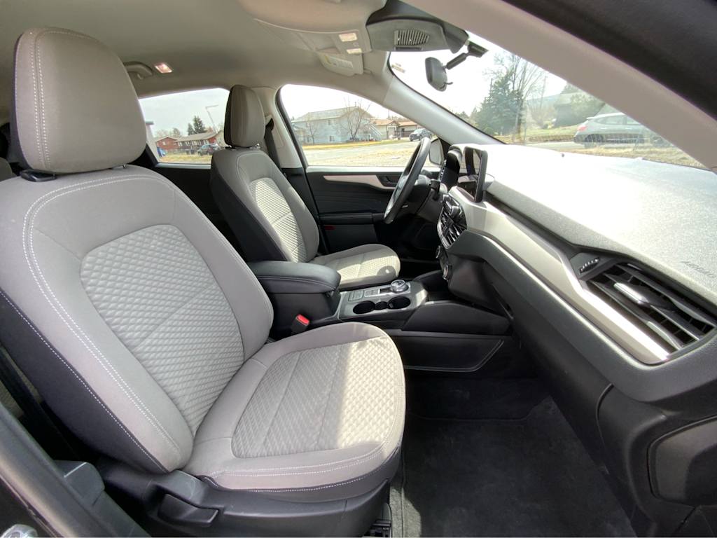 2022 Ford Escape SE 11