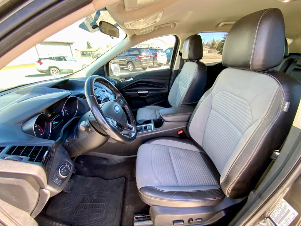 Thumbnail: 2017 Ford Escape - 10