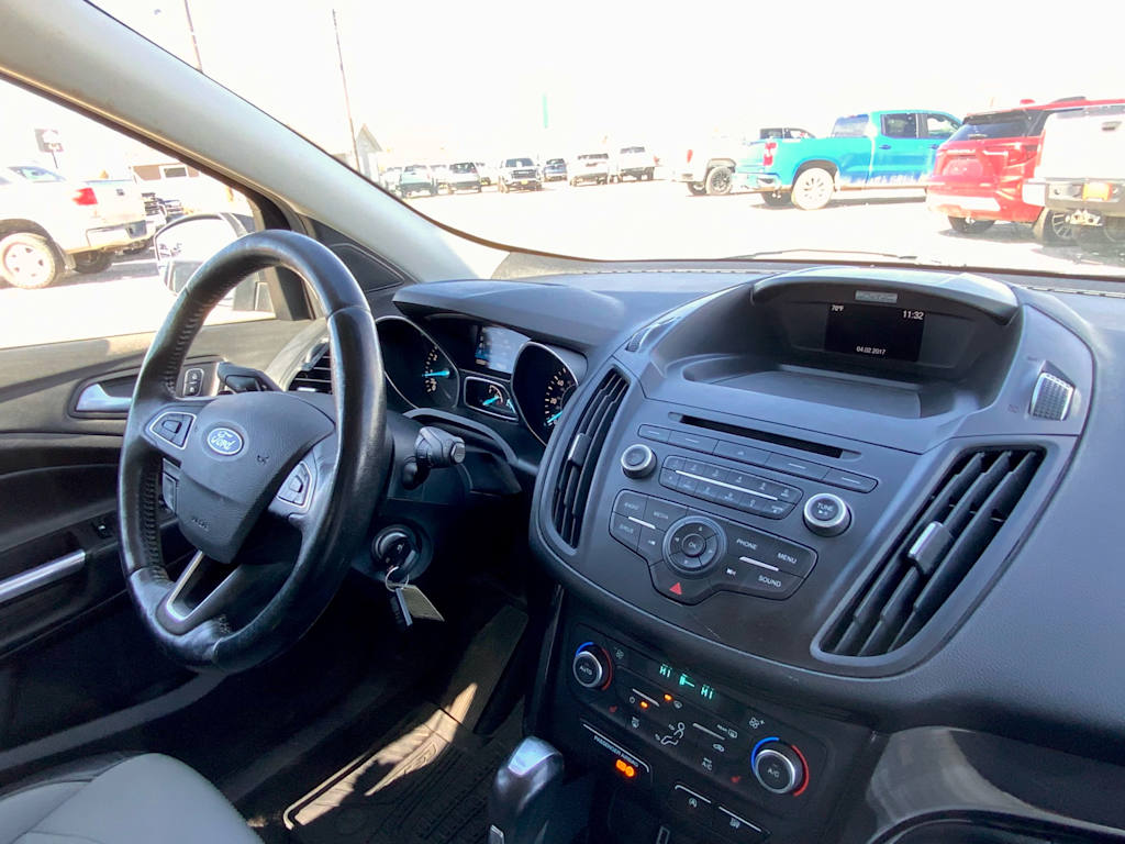 Thumbnail: 2017 Ford Escape - 38