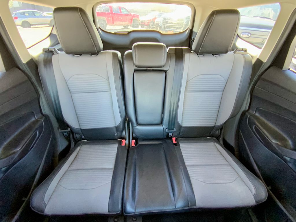 Thumbnail: 2017 Ford Escape - 31