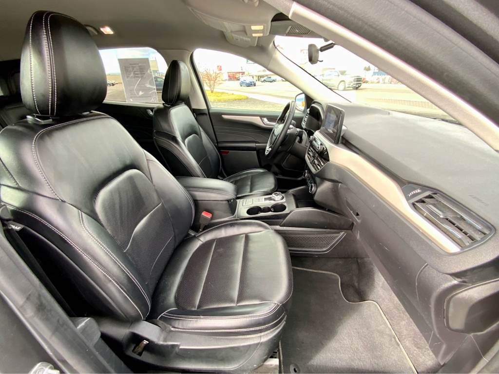 Thumbnail: 2022 Ford Escape - 10