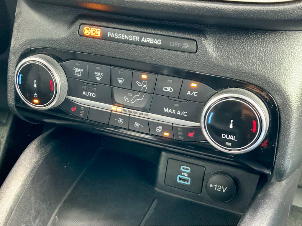 Thumbnail: 2022 Ford Escape - 39