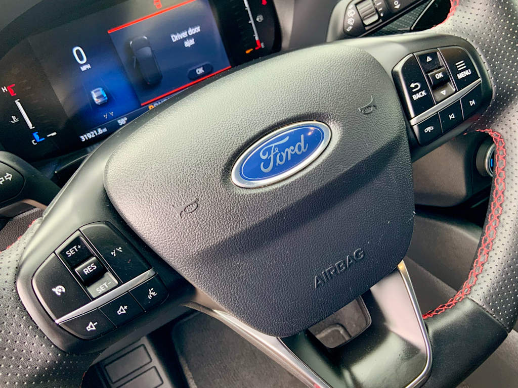 Thumbnail: 2025 Ford Escape - 38