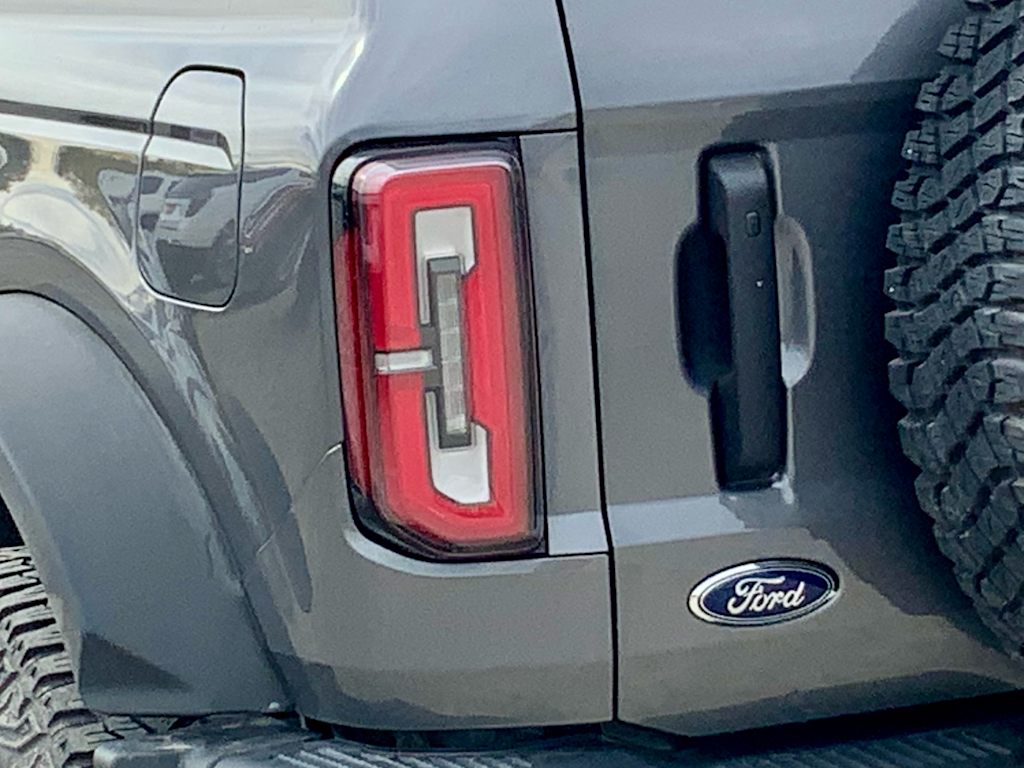 Thumbnail: 2022 Ford Bronco - 25