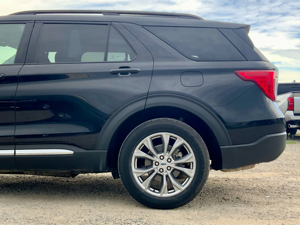 Thumbnail: 2022 Ford Explorer - 8