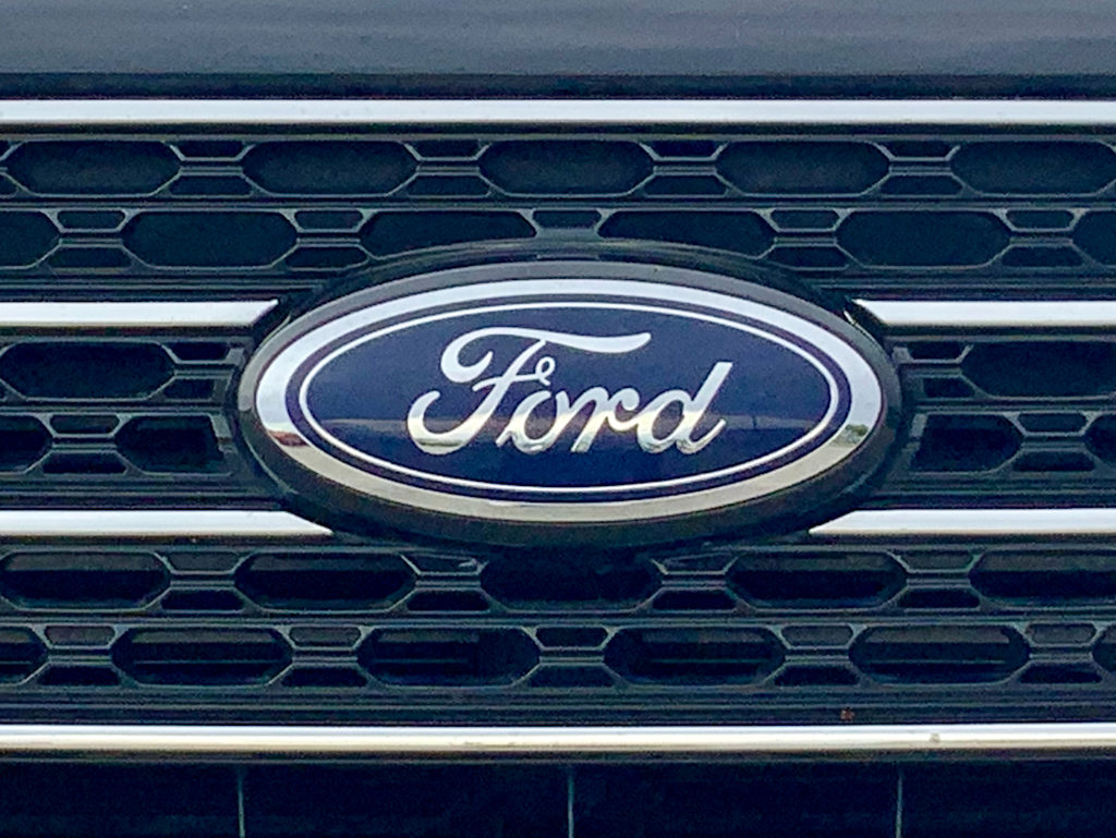 Thumbnail: 2022 Ford Explorer - 7