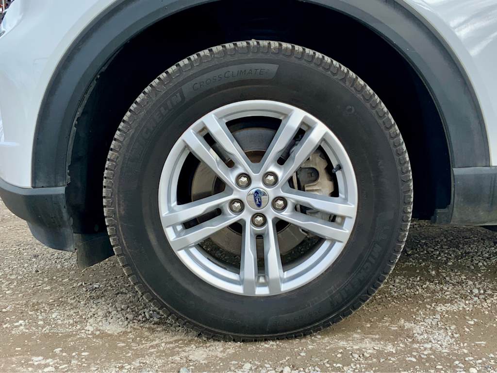 Thumbnail: 2022 Ford Explorer - 26