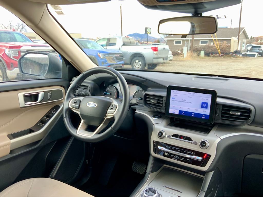 Thumbnail: 2022 Ford Explorer - 38