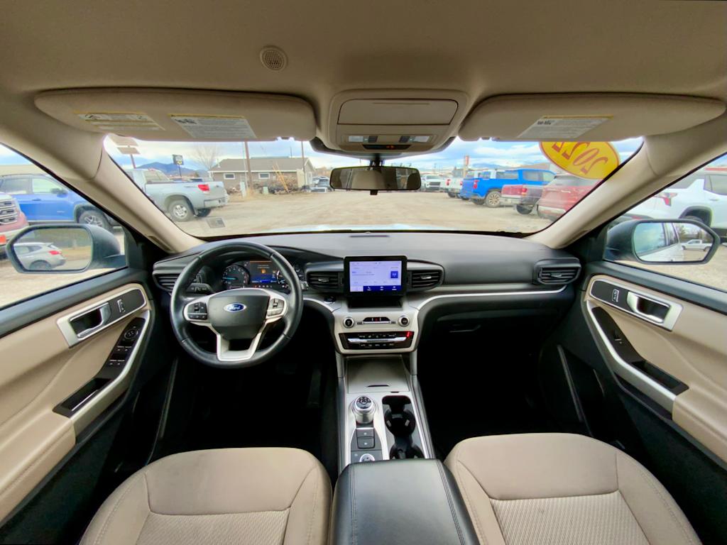 Thumbnail: 2022 Ford Explorer - 2