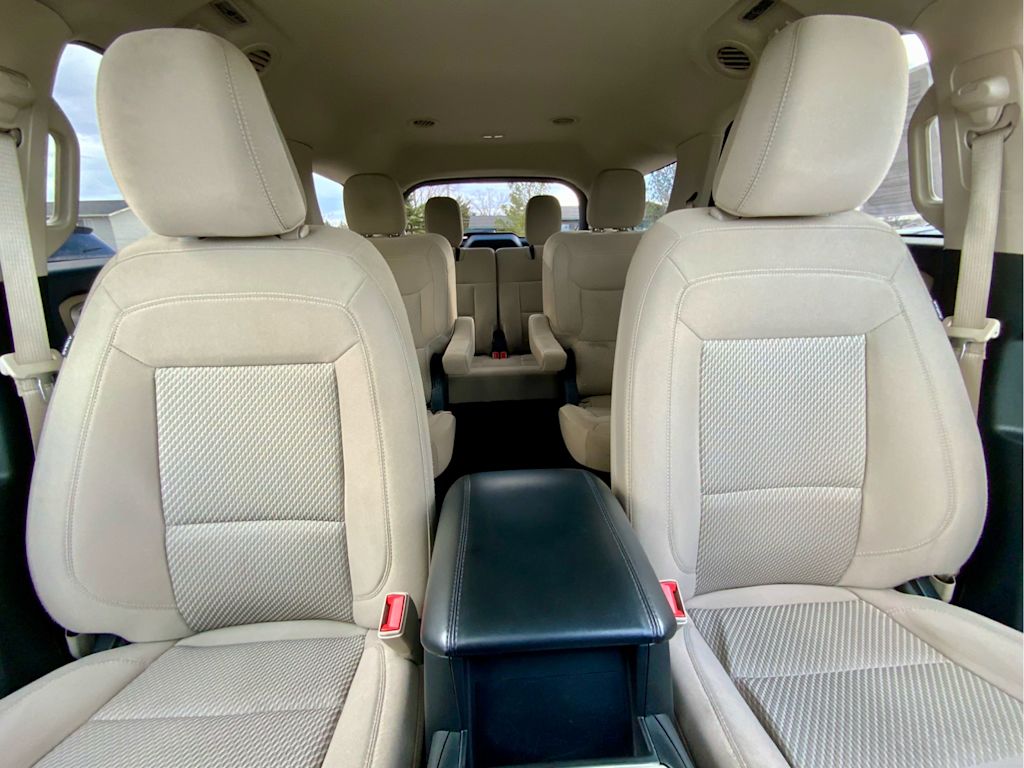 Thumbnail: 2022 Ford Explorer - 37