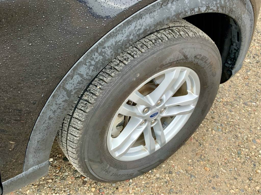 Thumbnail: 2023 Ford Explorer - 30