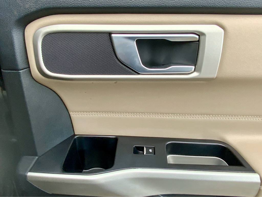 Thumbnail: 2023 Ford Explorer - 50