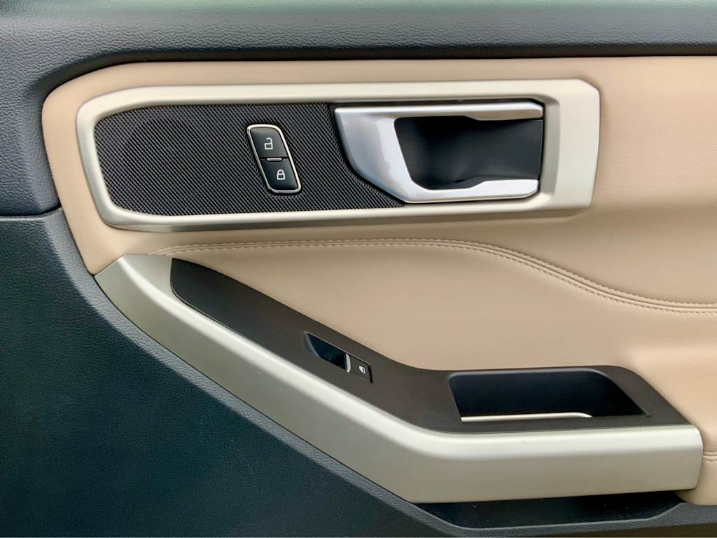 Thumbnail: 2023 Ford Explorer - 48