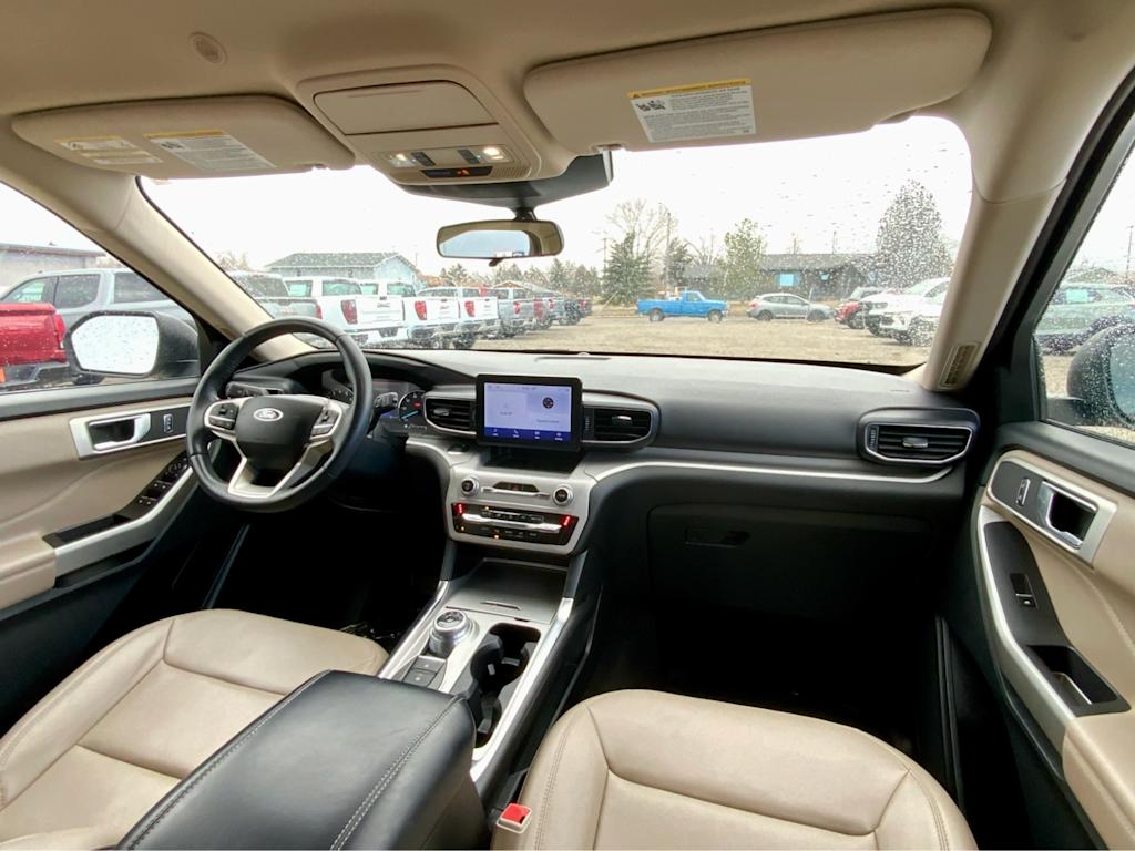 Thumbnail: 2023 Ford Explorer - 13