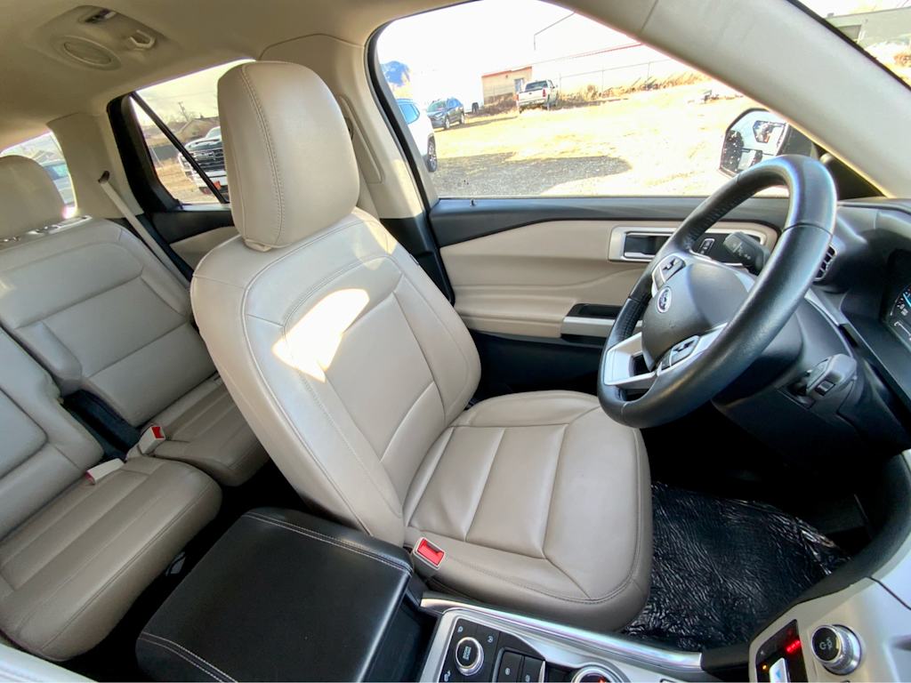 Thumbnail: 2023 Ford Explorer - 11