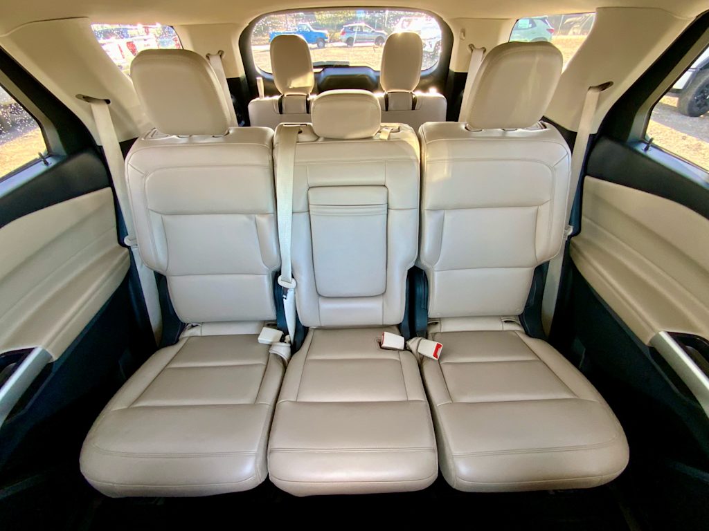 Thumbnail: 2023 Ford Explorer - 32