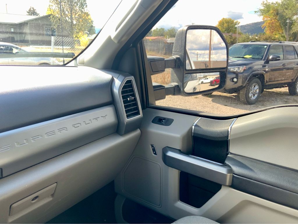Thumbnail: 2020 Ford F-350 - 41