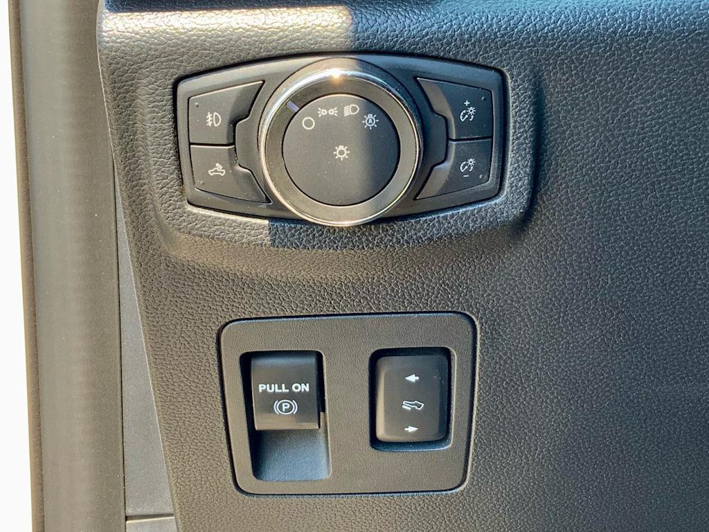 Thumbnail: 2020 Ford F-150 - 31