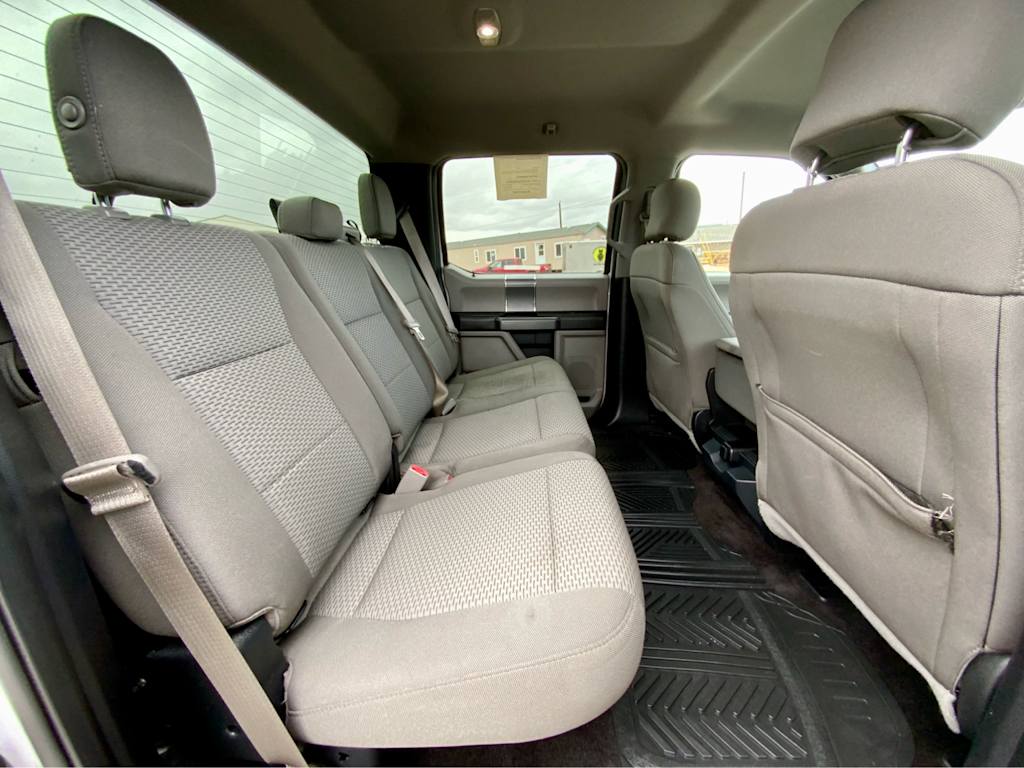 2017 Ford F-150 XLT 35