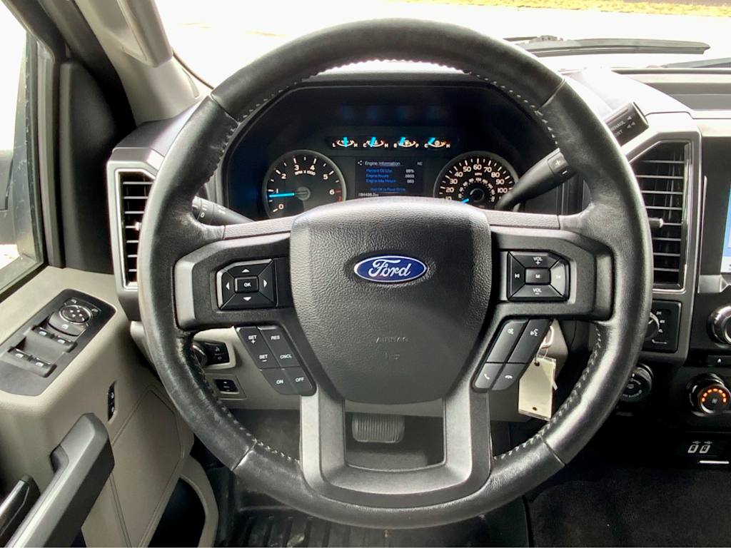 2017 Ford F-150 XLT 43