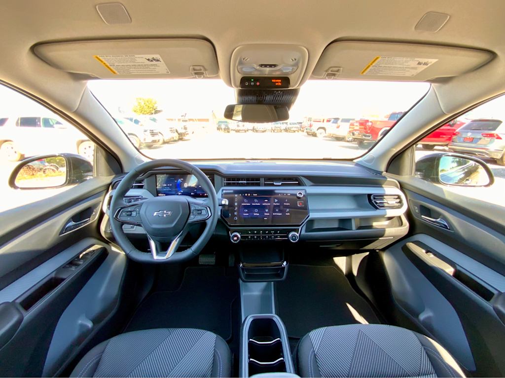 Thumbnail: 2027 Chevrolet Bolt EV - 2