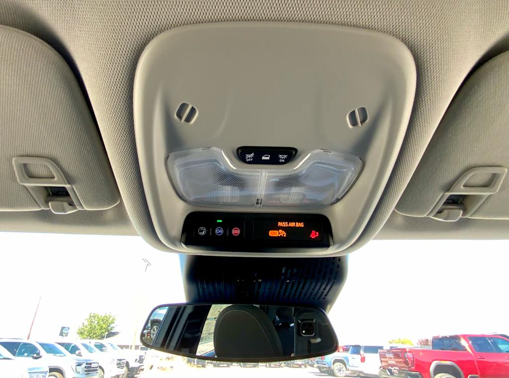 Thumbnail: 2027 Chevrolet Bolt EV - 33