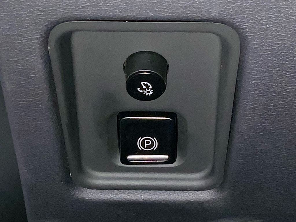 Thumbnail: 2023 Chevrolet Corvette - 35