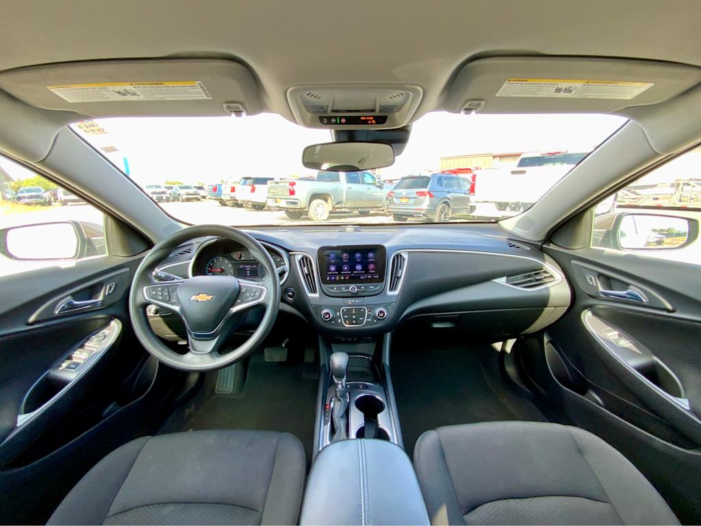 Thumbnail: 2025 Chevrolet Malibu - 2