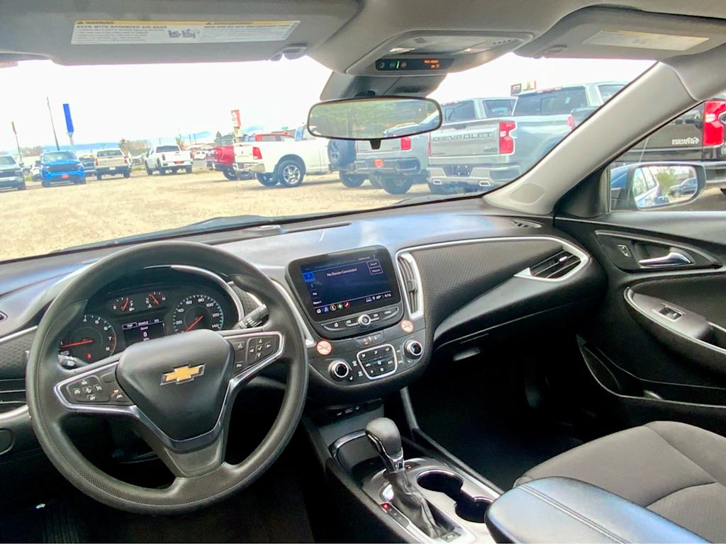Thumbnail: 2024 Chevrolet Malibu - 13