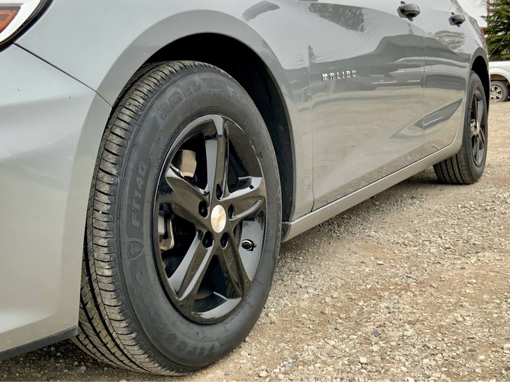 Thumbnail: 2024 Chevrolet Malibu - 8