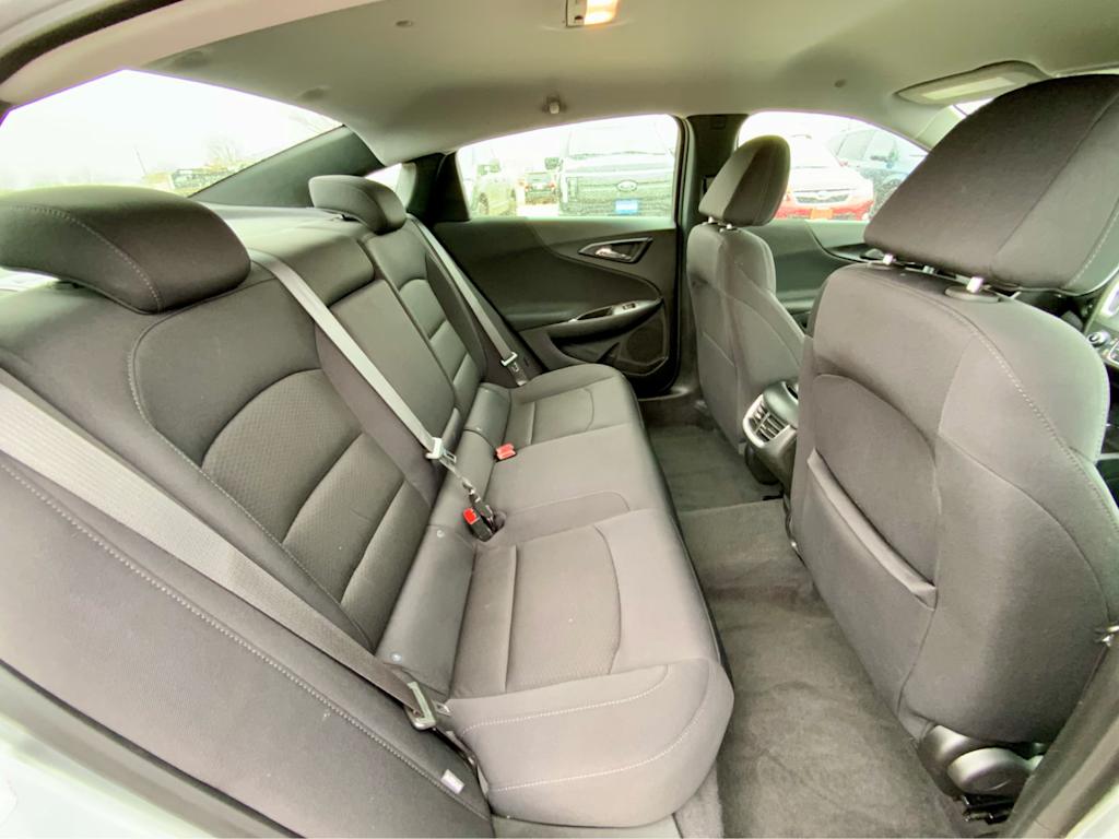 Thumbnail: 2024 Chevrolet Malibu - 30